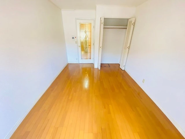 オレンジハウス