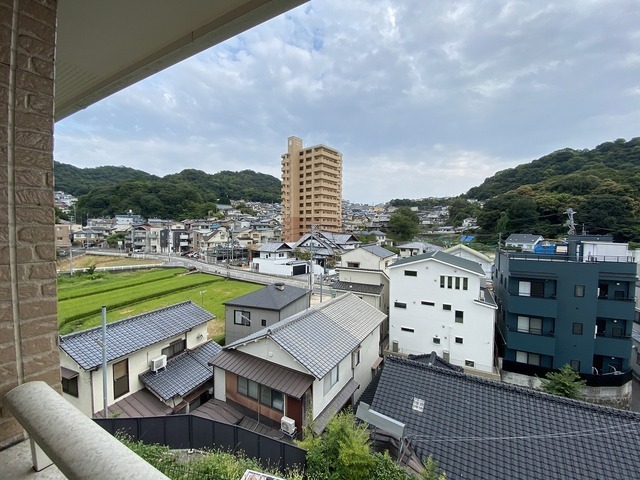 オレンジハウス