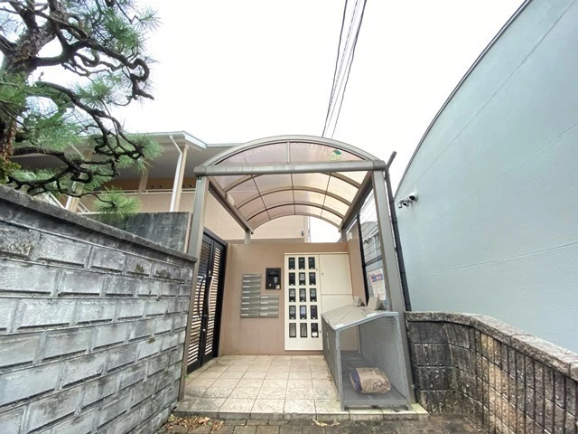 オレンジハウス