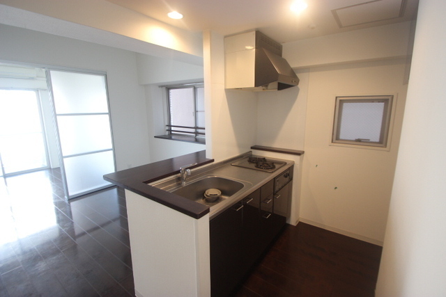 ラフィネ(舟入中町)