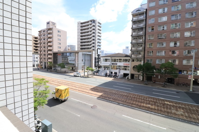 ラフィネ(舟入中町)