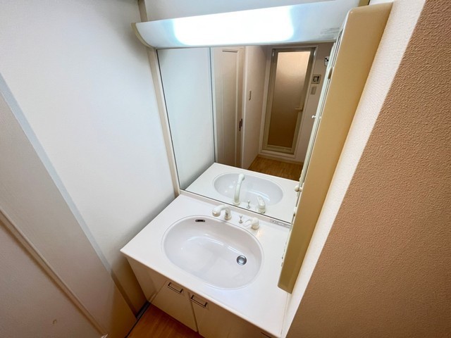 ラフィネ(舟入中町)