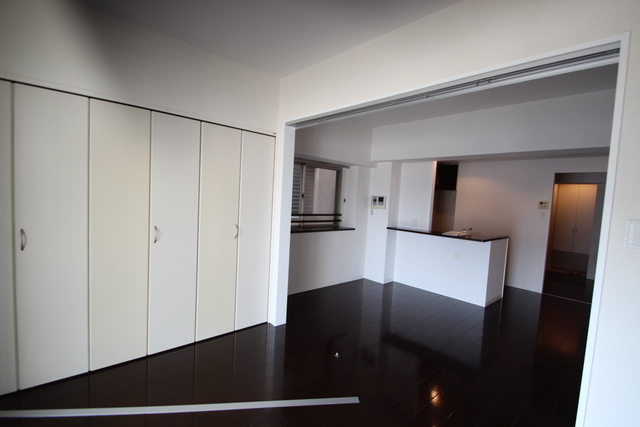 ラフィネ(舟入中町)