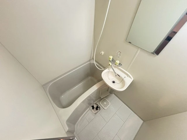 ユーアイビル西観音