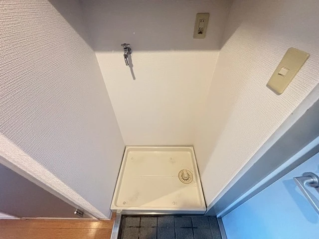 ユーアイビル西観音