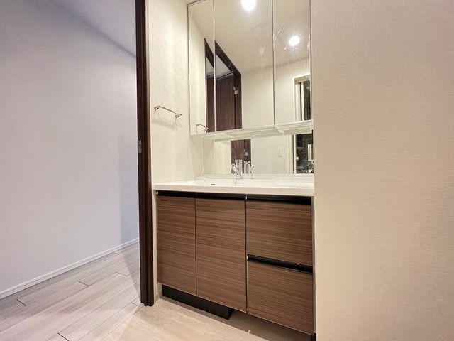 ソシオ ザ・プライド新白島(503)