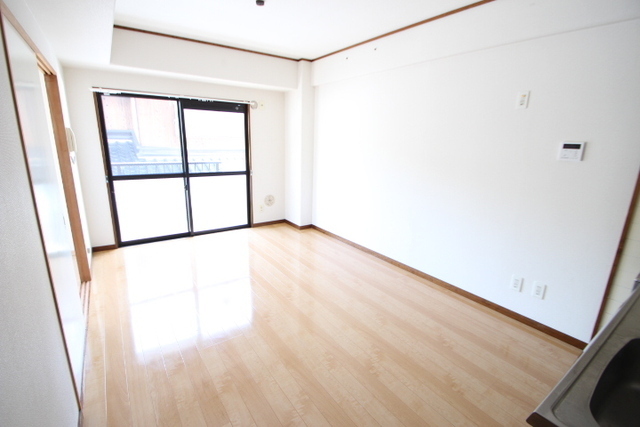 西村ビル(落合)