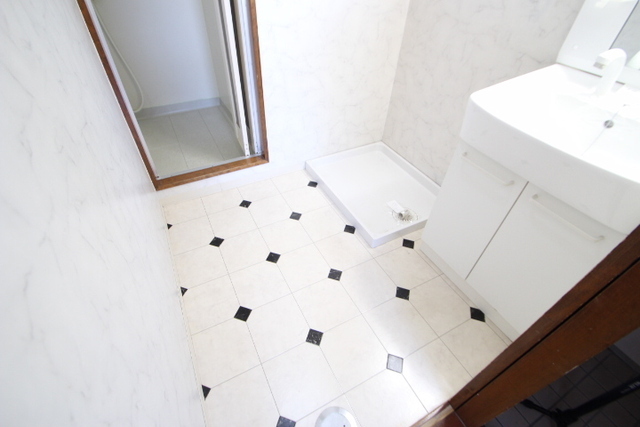 西村ビル(落合)