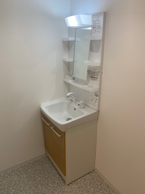 ウイングコート舟入