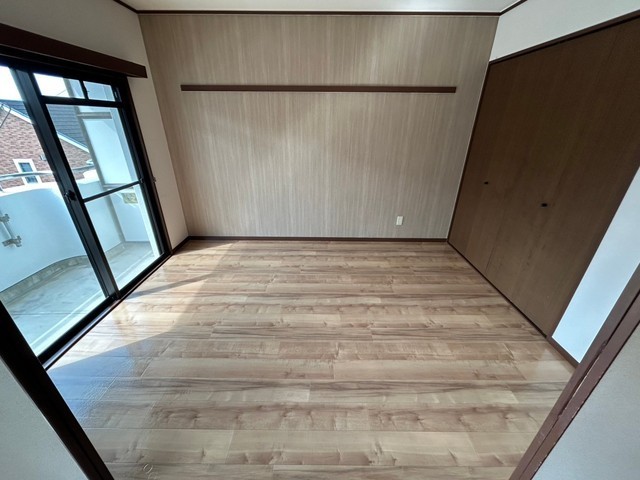 87g アーバン・ドミール皆賀