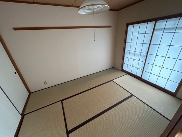 87g アーバン・ドミール皆賀