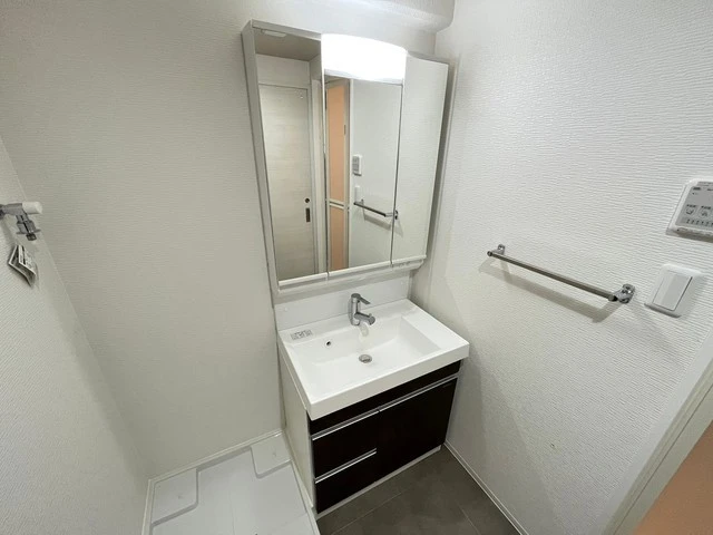 Kyowa residence koami