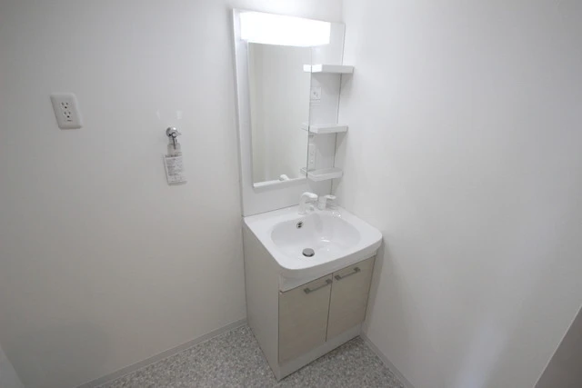 シャインライズ楽々園