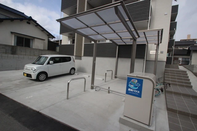 シャインライズ楽々園