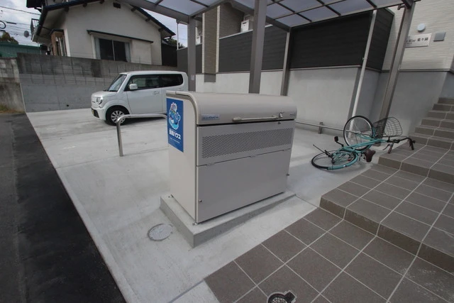 シャインライズ楽々園