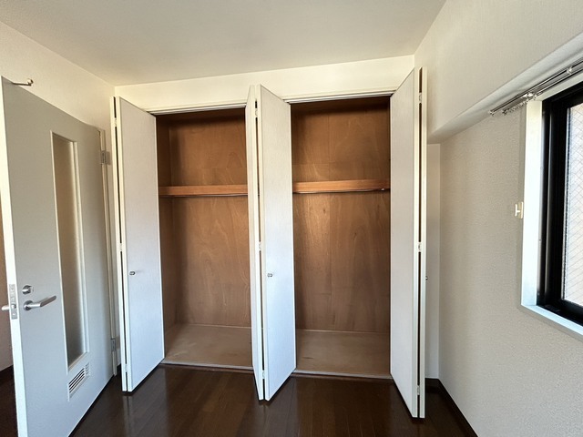 エトアール井口