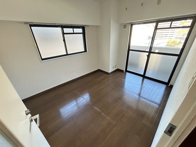 エトアール井口