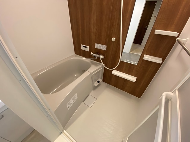 トラスティレジデンス地御前 西館