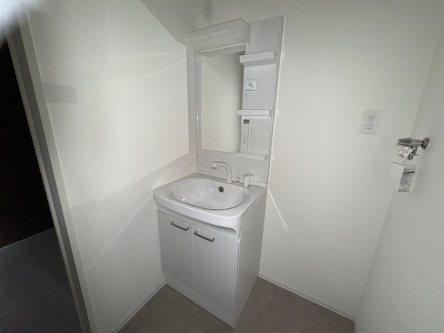 トラスティレジデンス地御前 東館