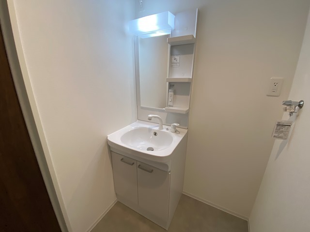 トラスティレジデンス地御前 東館