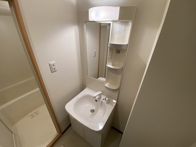 ドミトリー庚午弐番館