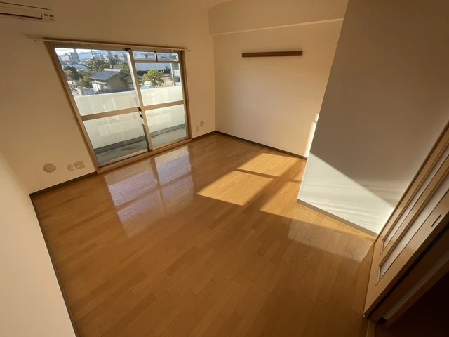 ドミトリー庚午弐番館