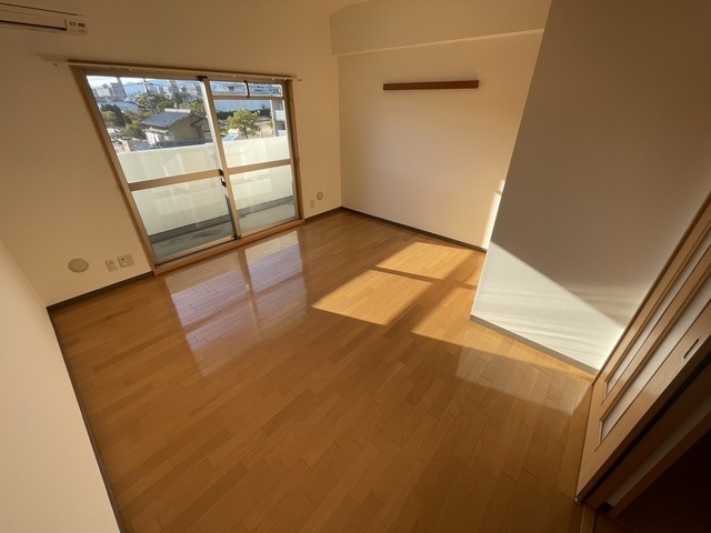 ドミトリー庚午弐番館