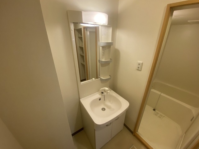 ドミトリー庚午弐番館