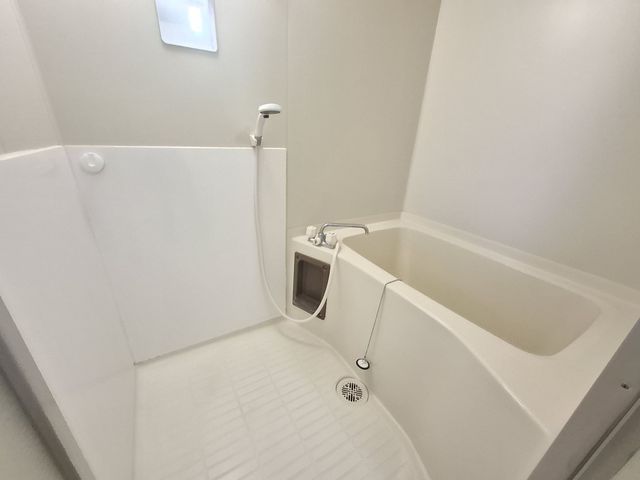 キャピトルアクア