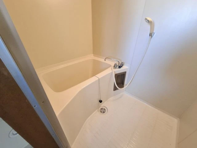 キャピトルアクア