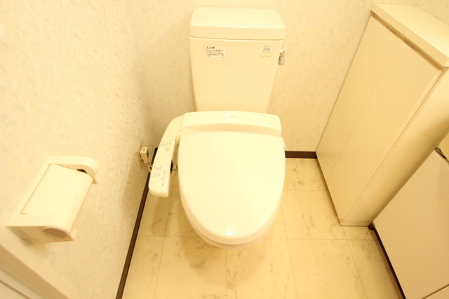 JR新白島駅前東亜ビル