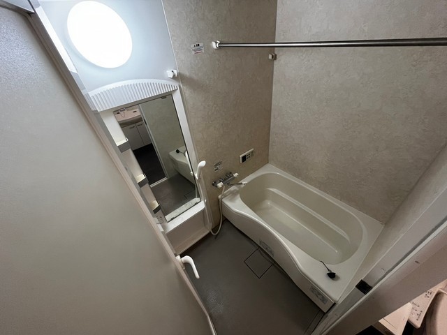 JR新白島駅前東亜ビル