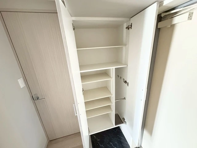 ウェンディ幟町アネクス