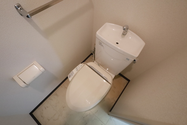 グランドポレストーネ鶴見