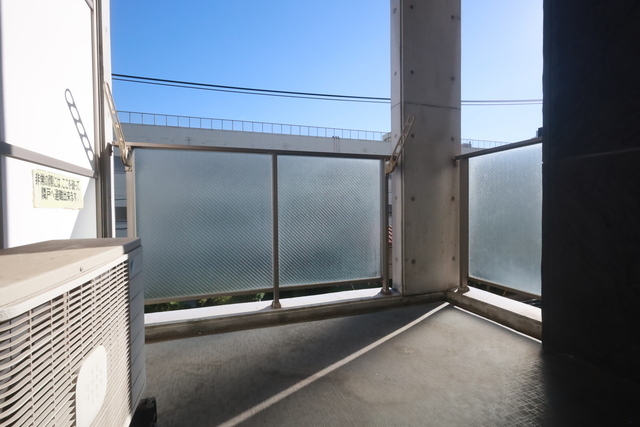 グランドポレストーネ鶴見