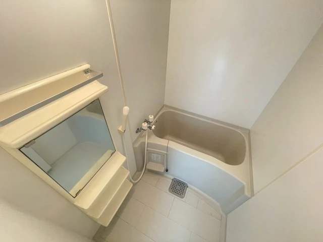 グランドポレストーネ鶴見