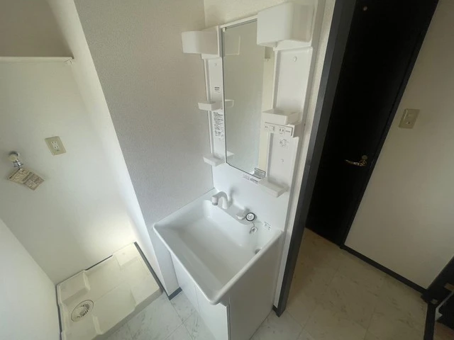 グランドポレストーネ鶴見