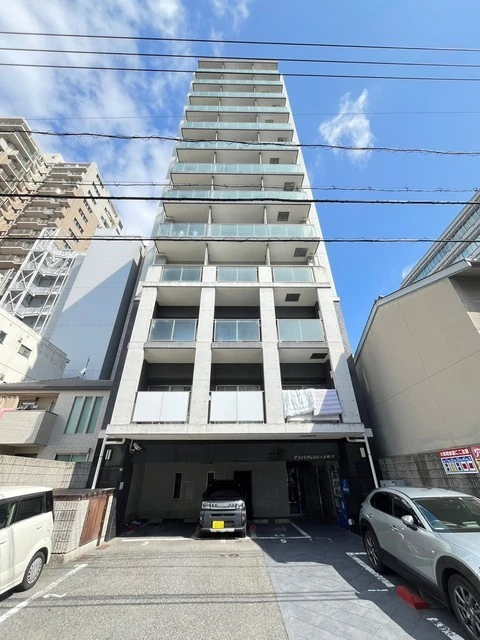 グランドポレストーネ鶴見