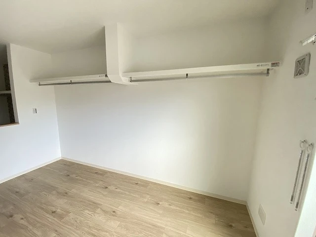 エタニティ八幡