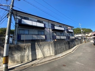 ヴィラージュ西本