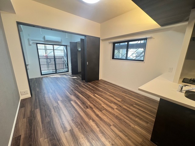 S-RESIDENCE新白島駅前