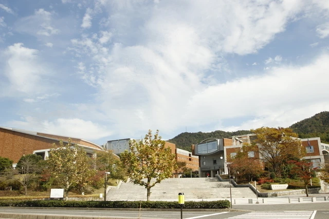 ピア サテライト