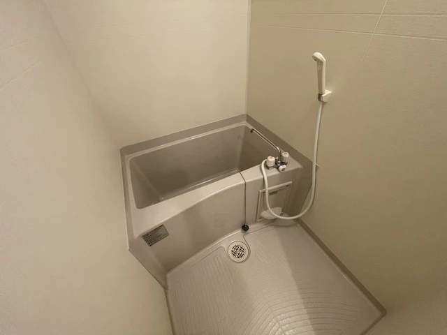 セラム白島九軒町