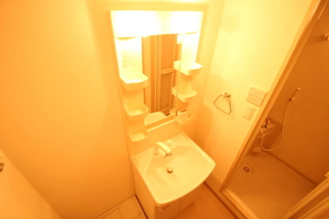 セラム白島九軒町