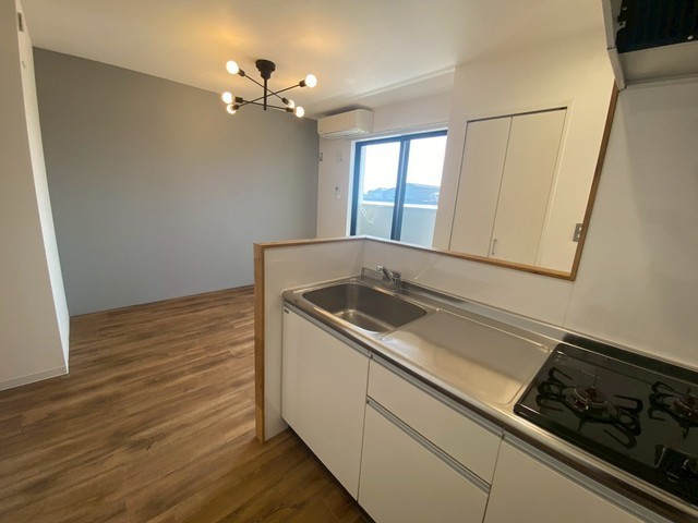 リノリノアパートメント江波