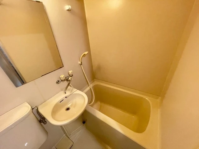 ブランズ弐番館