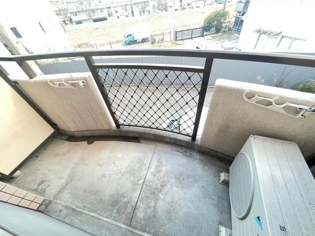 ブランズ弐番館