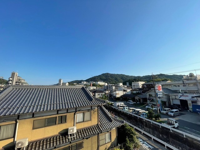 大下ビル(戸坂山根)