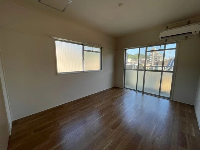 大下ビル(戸坂山根)