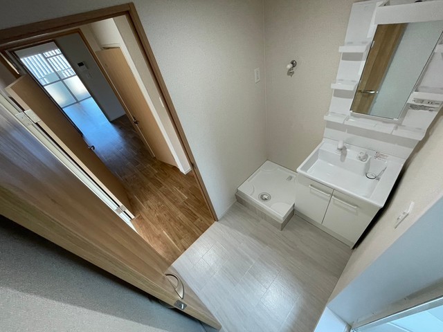 大下ビル(戸坂山根)